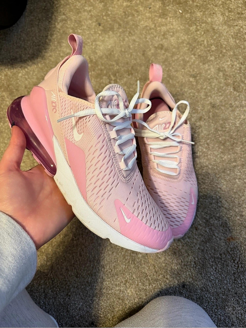 Nike Air Max 270 Women's Pink & White US 7Y or 8 Women’s